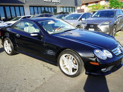 Used 2008 Mercedes-Benz SL 550 image 3
