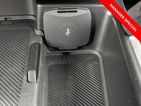 New 2025 Ford Bronco Badlands image 24