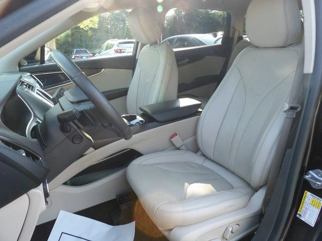 Used 2020 Lincoln Nautilus Reserve w/ Equipment Group 201A FWD image 11