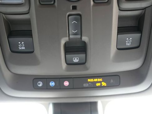 Used 2021 GMC Yukon XL Denali w/ Denali Premium Package AWD/4WD image 35