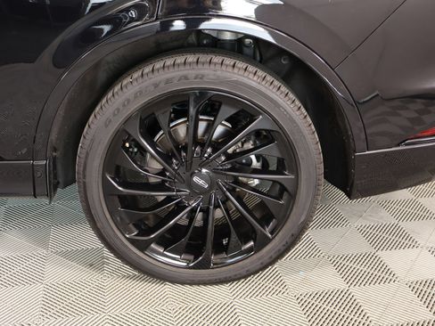 Used 2025 Lincoln Aviator Reserve w/ Luxury Package AWD/4WD image 20