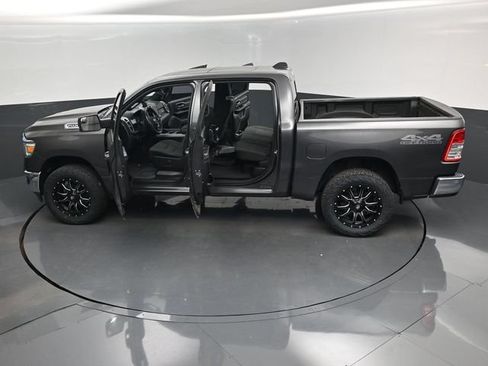 Used 2022 RAM 1500 Big Horn AWD/4WD image 17