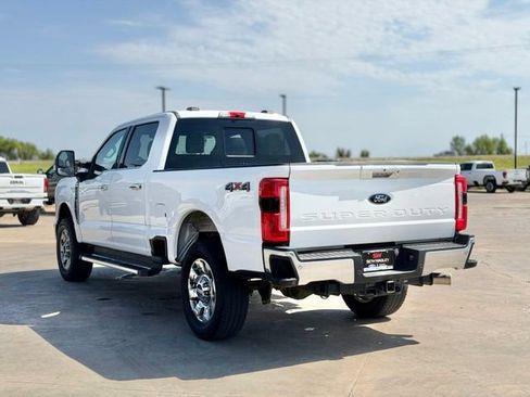 Certified 2023 Ford F250 Lariat w/ Chrome Package AWD/4WD image 4