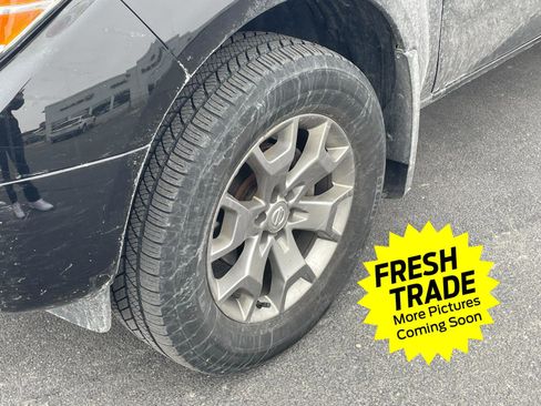 Used 2020 Nissan Frontier SV image 6