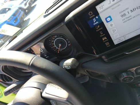 New 2026 Jeep Gladiator Mojave image 24