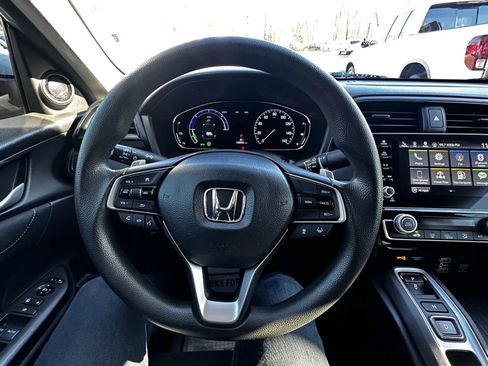 Used 2021 Honda Insight EX image 10