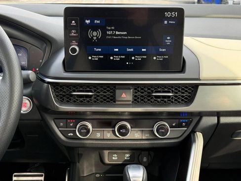 Certified 2025 Acura ADX A-Spec image 17