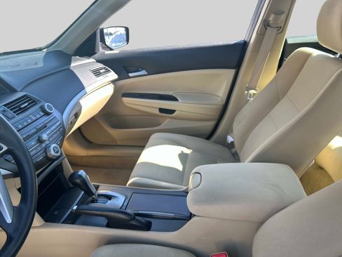 Used 2012 Honda Accord LX image 19