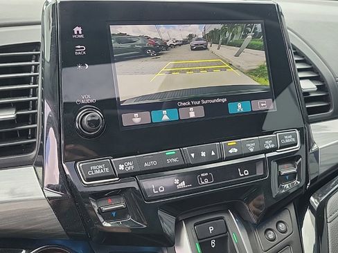 Used 2023 Honda Odyssey Elite image 24