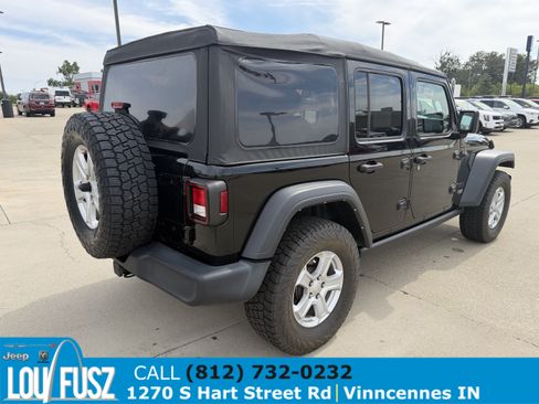 Used 2021 Jeep Wrangler Unlimited Sport AWD/4WD image 7