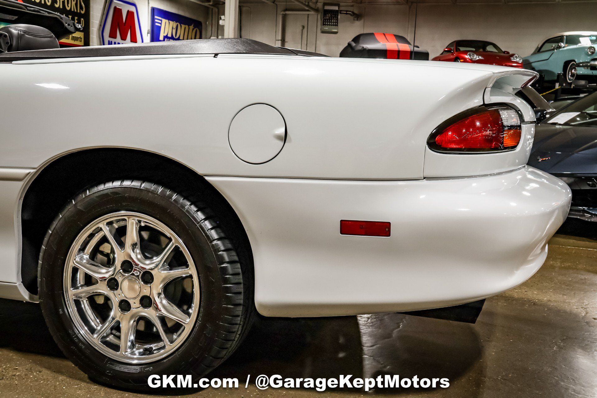 Used 2002 Chevrolet Camaro Z28 RWD image 48