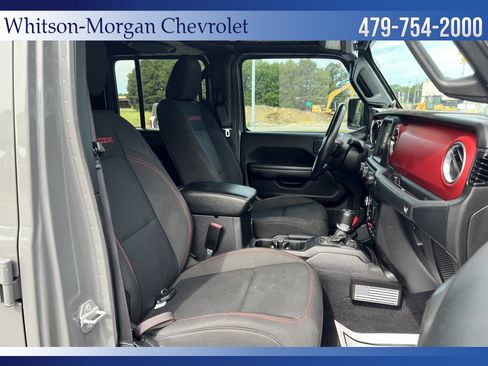 Used 2021 Jeep Gladiator Rubicon AWD/4WD image 16