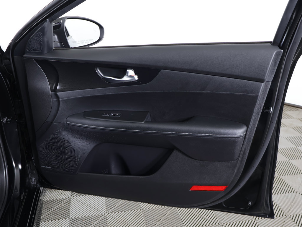 Used 2022 Kia Forte GT-Line w/ GT-Line Premium Package FWD image 25