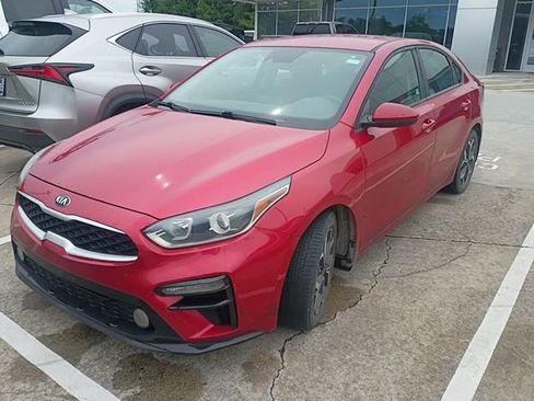 Used 2020 Kia Forte LXS FWD image 2