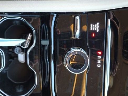 Used 2022 Jeep Grand Cherokee Limited image 19