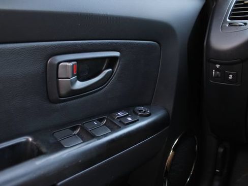 Used 2010 Kia Soul + w/ Audio Pkg FWD image 10