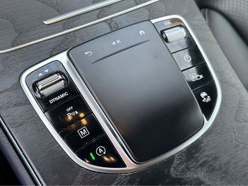 Used 2022 Mercedes-Benz GLC 300 image 28