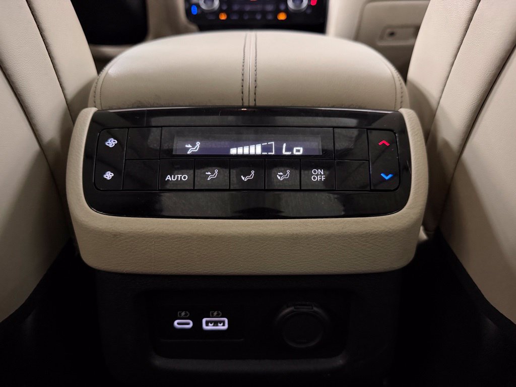Certified 2024 INFINITI QX60 Luxe w/ Cargo Package FWD image 32