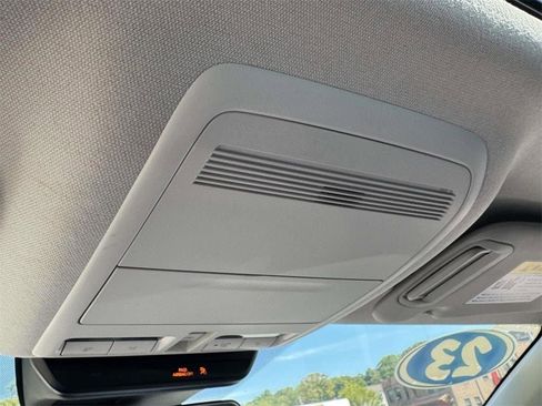 Used 2023 MAZDA CX-30 AWD 2.5 S w/ Premium Package image 31