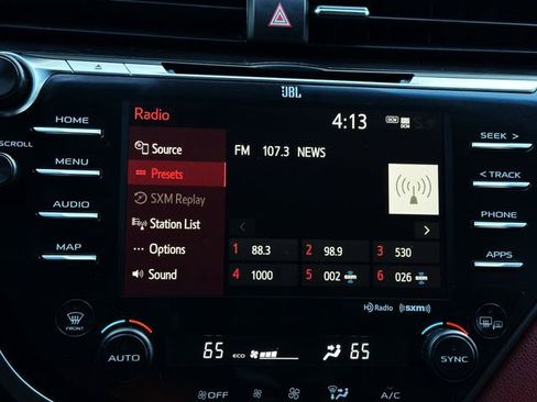 Used 2020 Toyota Camry XSE image 20