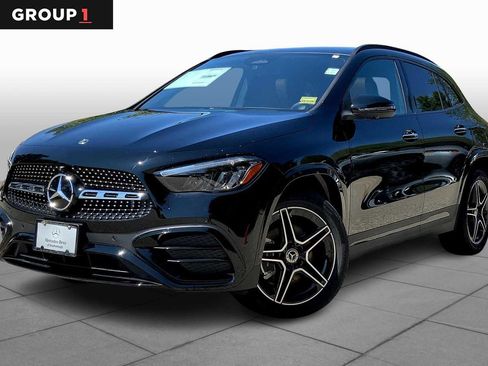 Certified 2026 Mercedes-Benz GLA 250 4MATIC image 1