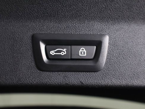 Used 2023 BMW X3 M40i w/ Premium Package image 50