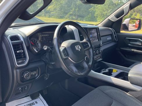 Used 2019 RAM 1500 Big Horn AWD/4WD image 4