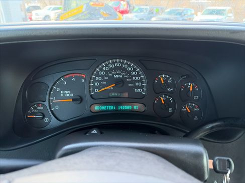 Used 2005 Chevrolet Silverado 3500 LT w/ Heavy-Duty Power Package image 13