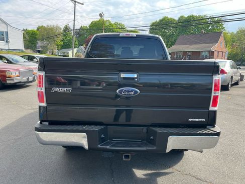 Used 2011 Ford F150 XLT w/ XLT Chrome Pkg AWD/4WD image 4