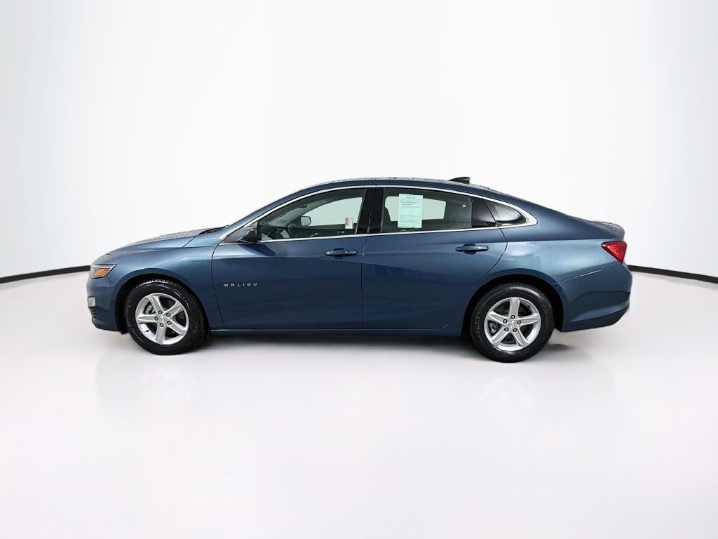Used 2025 Chevrolet Malibu LS FWD image 8