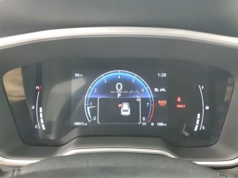 Used 2025 Toyota Corolla Cross XLE FWD image 25