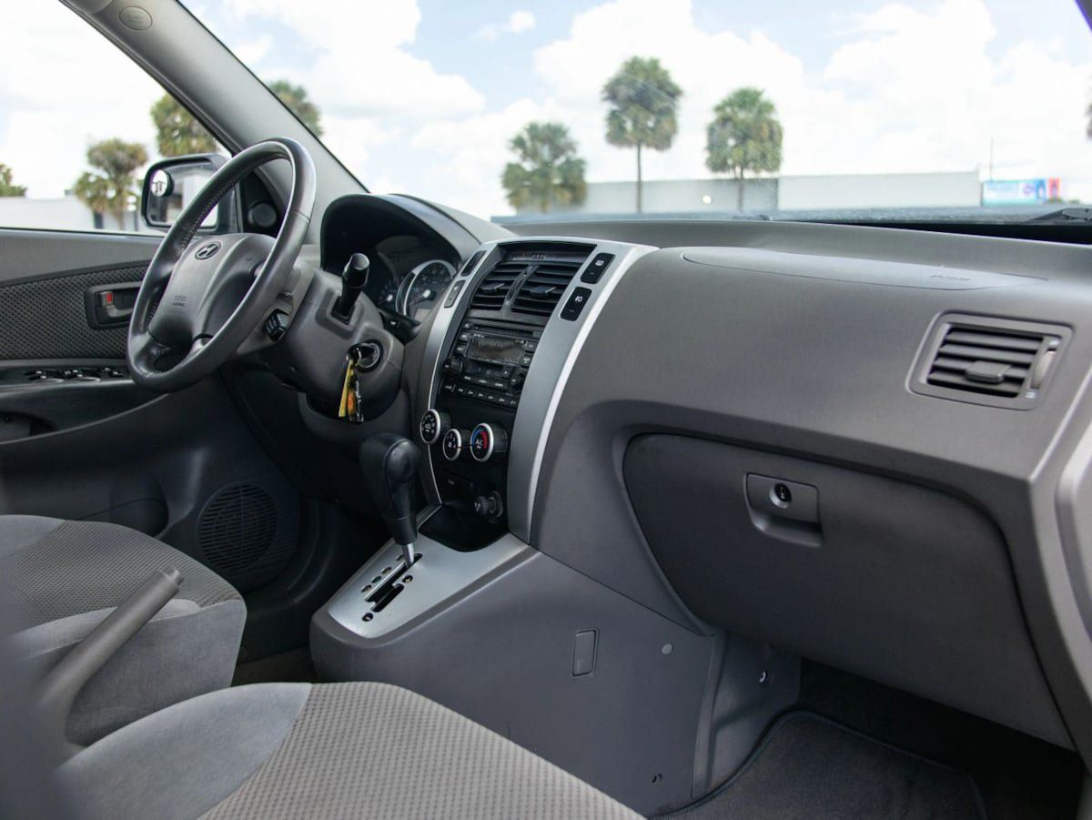 Used 2006 Hyundai Tucson Limited FWD image 22