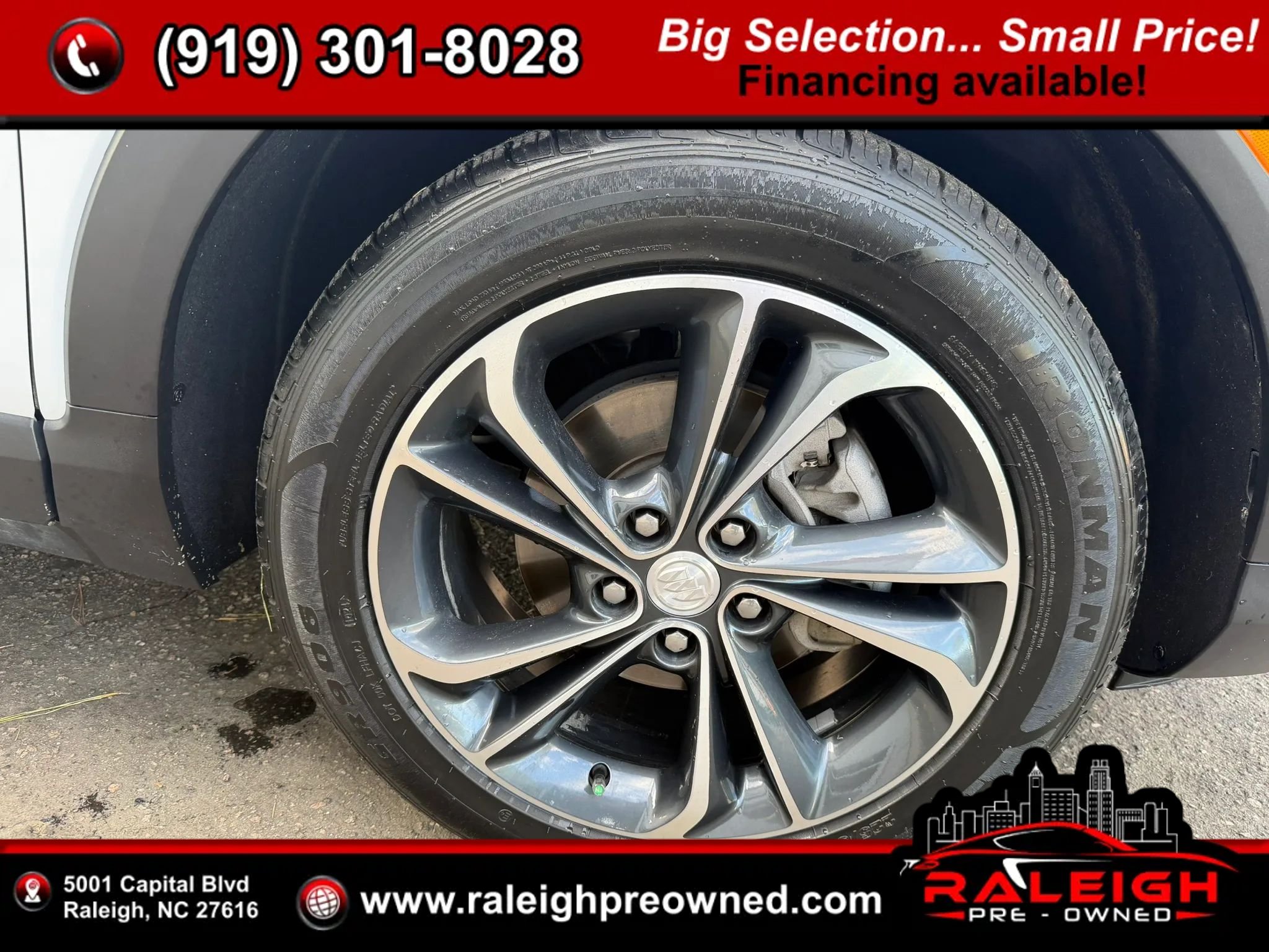 Used 2023 Buick Encore GX Select w/ Safety Package II FWD image 31