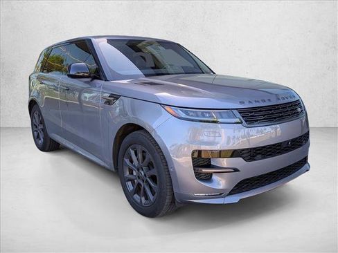 Certified 2025 Land Rover Range Rover Sport Dynamic SE image 3