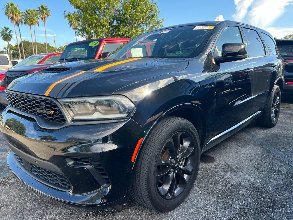 Used 2023 Dodge Durango R/T RWD image 1