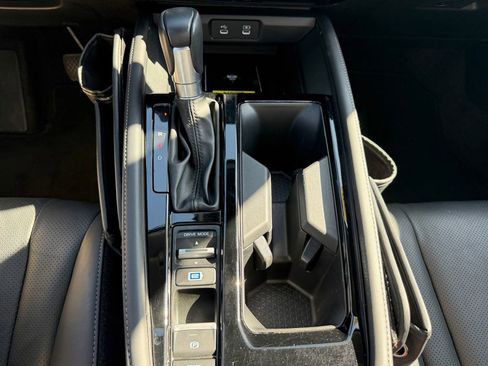 Used 2024 Honda Accord Touring image 36