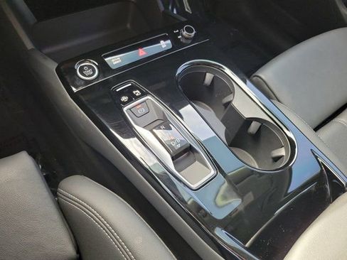 Certified 2025 Audi Q6 e-tron Premium Plus w/ Premium Plus RWD image 30