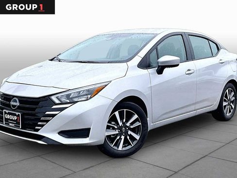 Certified 2025 Nissan Versa SV w/ Trunk Package FWD image 1