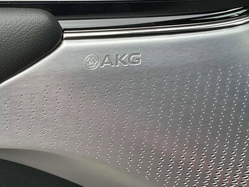 New 2025 Cadillac Lyriq Sport image 19