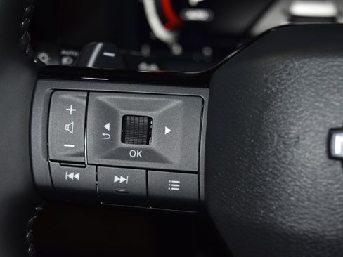 New 2026 Nissan Pathfinder SL w/ Cargo Package image 5