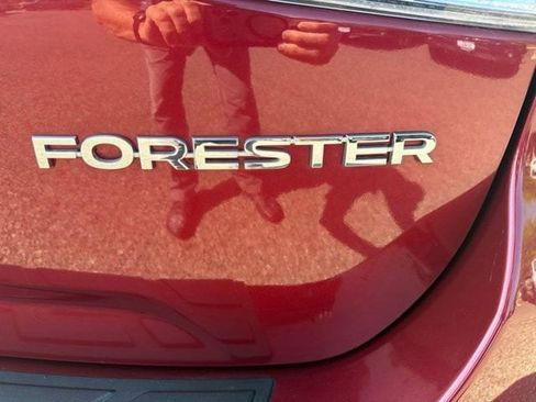 Used 2024 Subaru Forester Premium AWD/4WD image 22