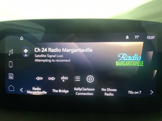 Used 2024 Buick Encore GX Avenir w/ Avenir Convenience Package FWD image 16