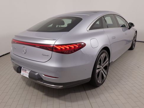 Used 2023 Mercedes-Benz EQS 450+ 4MATIC Sedan image 12