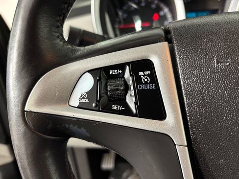 Used 2015 Chevrolet Equinox LT w/ Chrome Appearance Package image 15