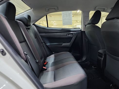 Used 2017 Toyota Corolla LE FWD image 19