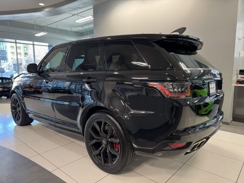 Used 2022 Land Rover Range Rover Sport SVR Carbon Edition image 3