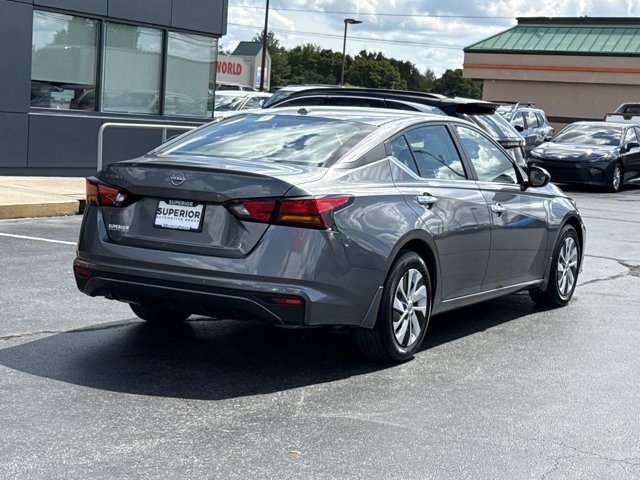 Certified 2025 Nissan Altima 2.5 S FWD image 3