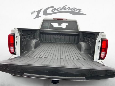 New 2026 GMC Sierra 1500 SLE image 15