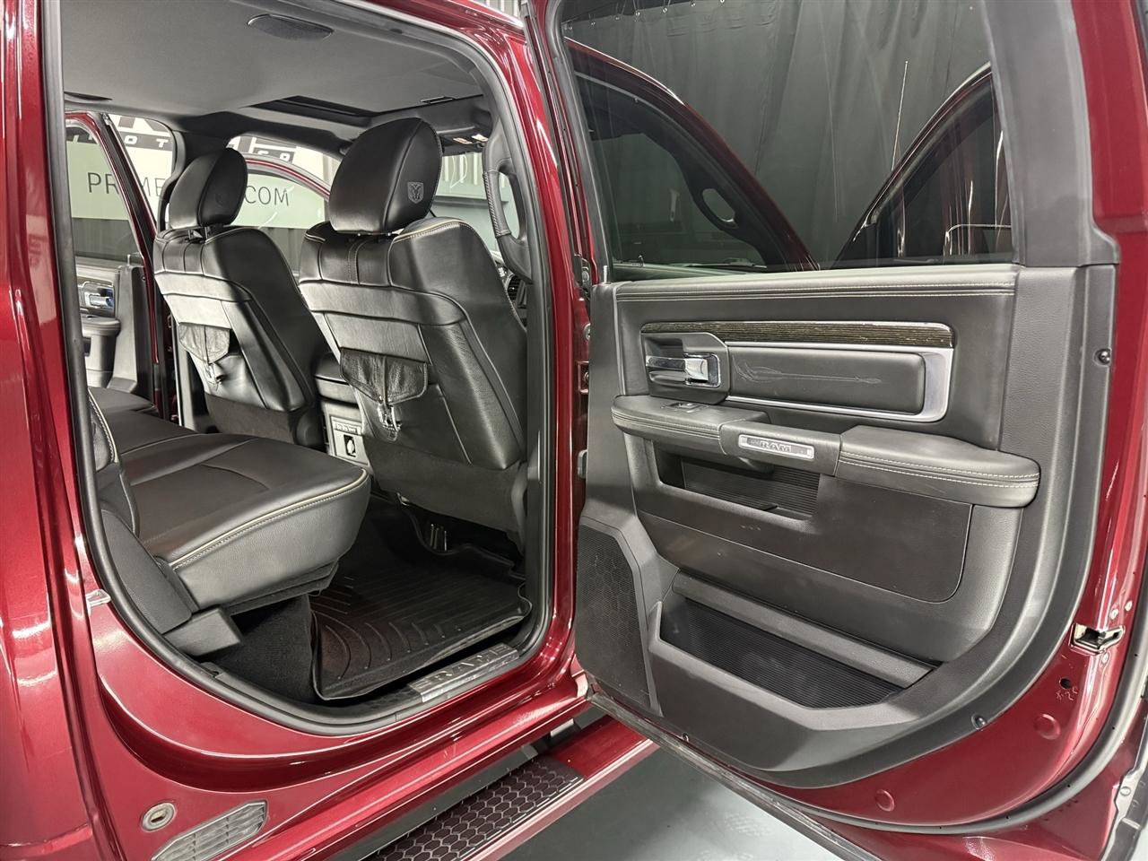 Used 2018 RAM 3500 Laramie Longhorn AWD/4WD image 30