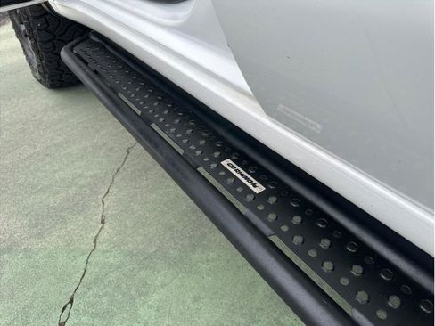 Used 2019 Chevrolet Silverado 1500 LT Trail Boss image 14